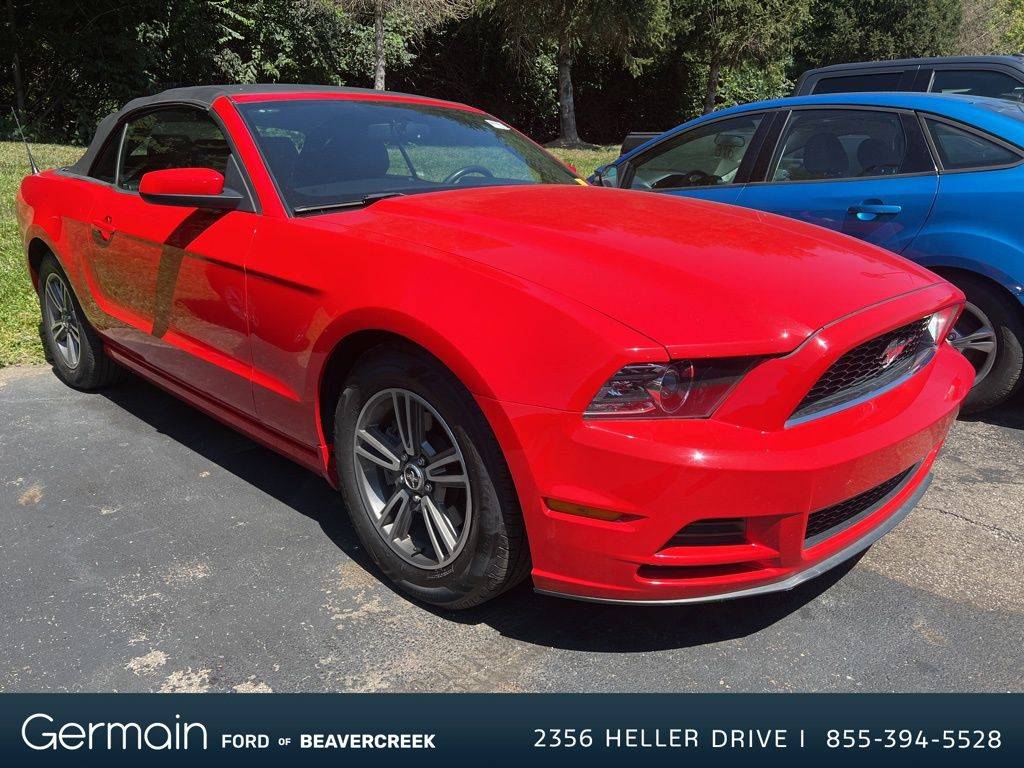 2013 Ford Mustang V6 Premium — Convertible — 64,927 mi — Beavercreek, OH