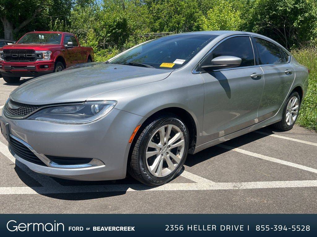 2016 Chrysler 200 Limited — Sedan — 111,463 mi — Beavercreek, OH