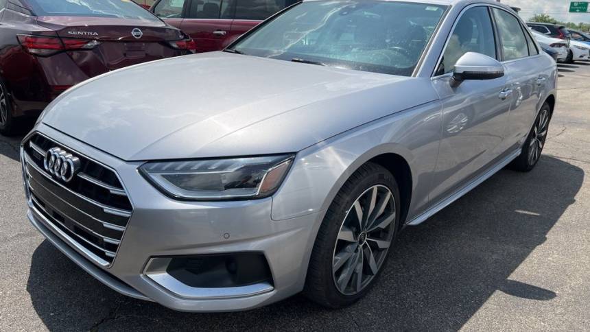2022 Audi A4 quattro Premium Plus 40 TFSI