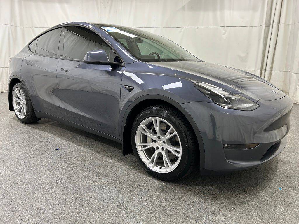 2023 Tesla Model Y Long Range — SUV — 32,275 mi — Beavercreek, OH