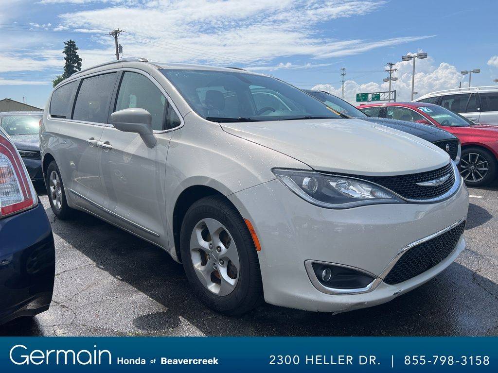 2017 Chrysler Pacifica Touring L Plus — Minivan — 148,649 mi — Beavercreek, OH