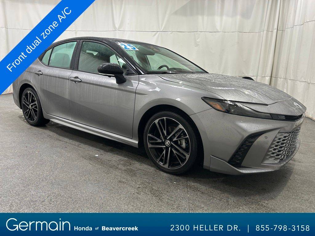 2025 Toyota Camry Hybrid LE — Sedan — 32,269 mi — Beavercreek, OH