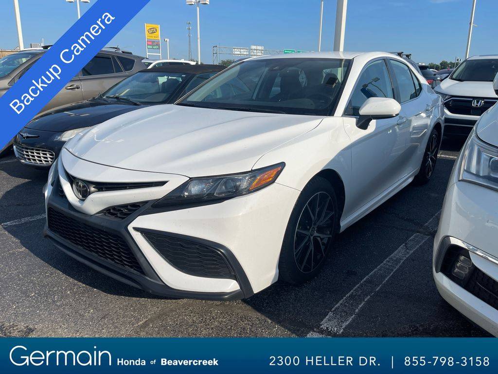 2021 Toyota Camry SE — Sedan — 31,798 mi — Beavercreek, OH
