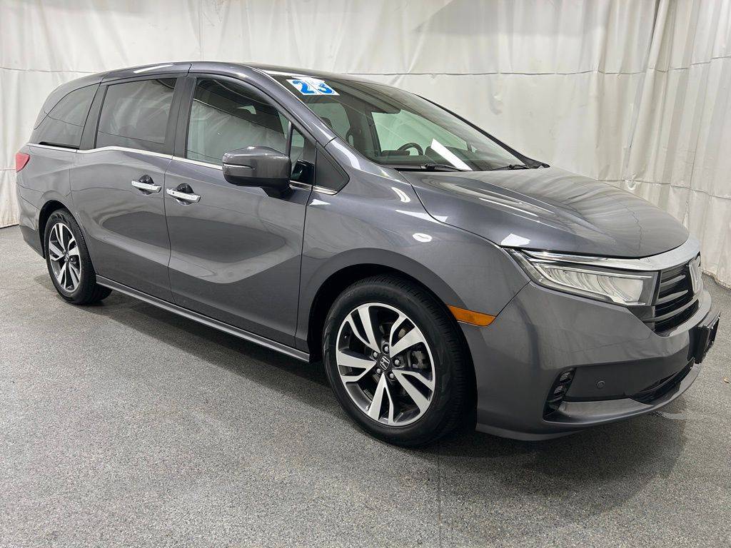 2023 Honda Odyssey Touring — Minivan — 25,963 mi — Beavercreek, OH
