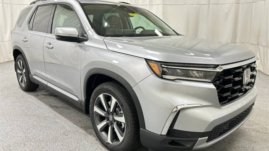 2025 Honda Pilot Touring — SUV — 1,000 mi — Beavercreek, OH
