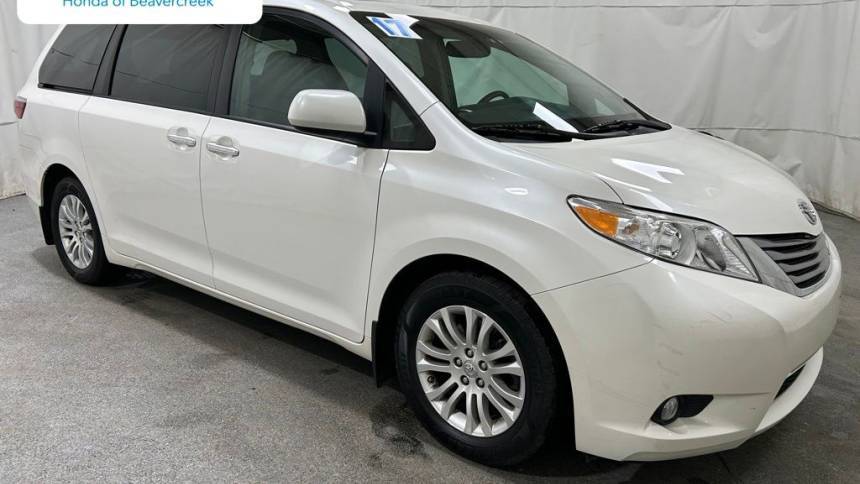 2017 Toyota Sienna XLE — Minivan — 58,014 mi — Beavercreek, OH