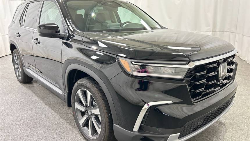 2025 Honda Pilot Touring — SUV — 1,654 mi — Beavercreek, OH