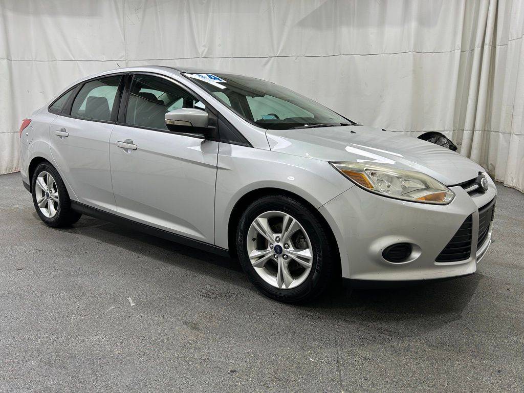2014 Ford Focus SE — Sedan — 124,024 mi — Beavercreek, OH