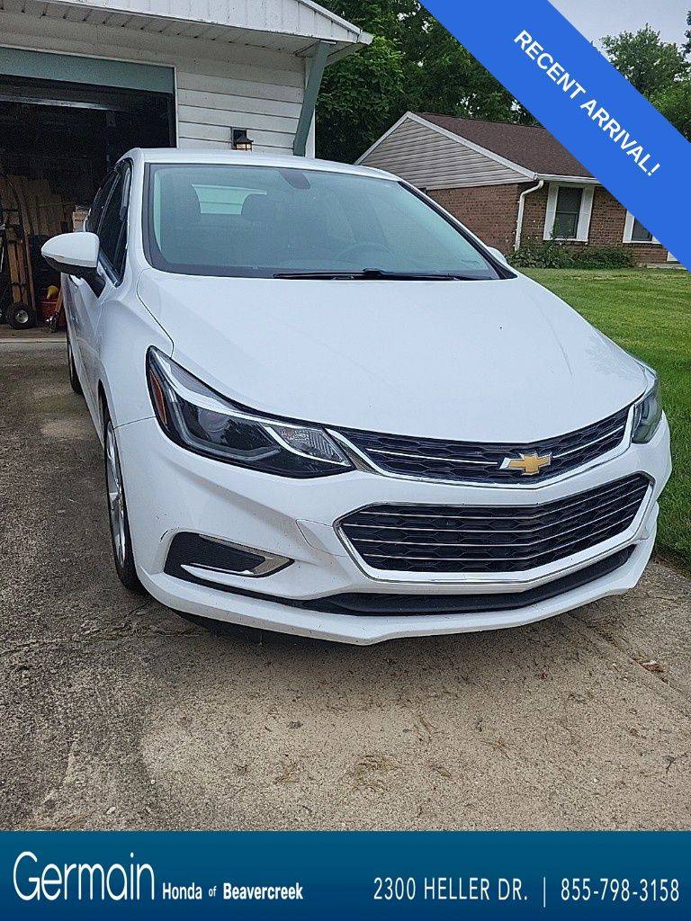 2017 Chevrolet Cruze Premier — Sedan — 90,063 mi — Beavercreek, OH