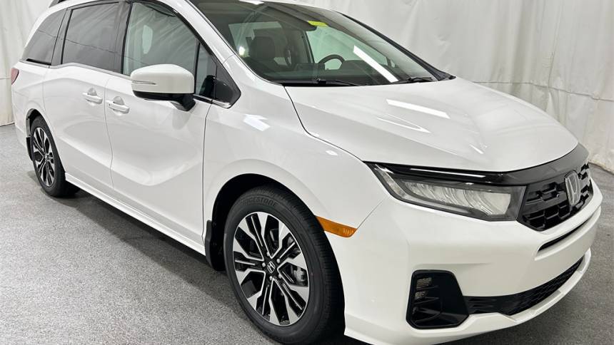 2025 Honda Odyssey Elite — Minivan — 10,000 mi — Beavercreek, OH