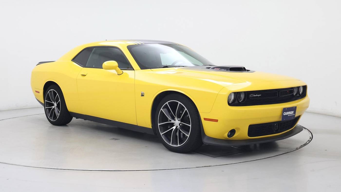 2017 Dodge Challenger 392 Hemi Scat Pack Shaker