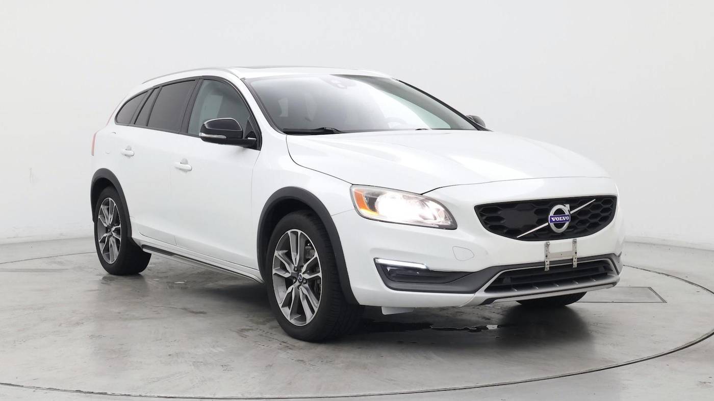 2016 Volvo V60 Cross Country T5 — Wagon — 88,481 mi — Inglewood, CA
