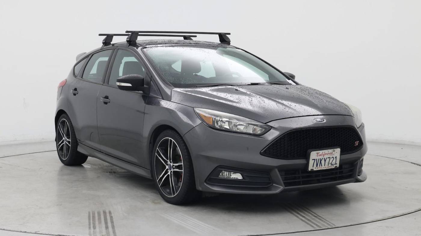 2016 Ford Focus ST — Hatchback — 70,646 mi — Palmdale, CA