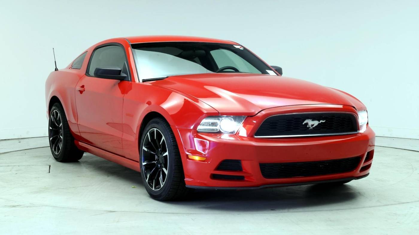 2014 Ford Mustang V6 — Coupe — 70,554 mi — Palmdale, CA