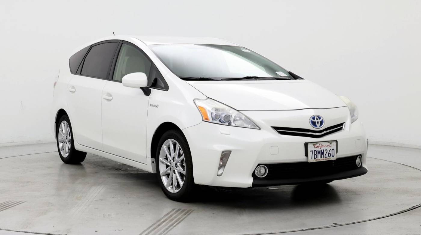 2013 Toyota Prius v Five — Wagon — 119,301 mi — Palmdale, CA