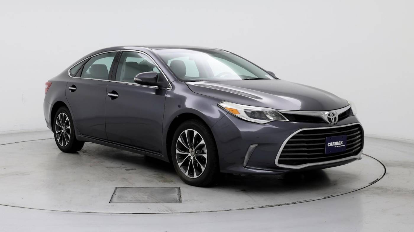 2016 Toyota Avalon XLE — Sedan — 77,861 mi — Palmdale, CA