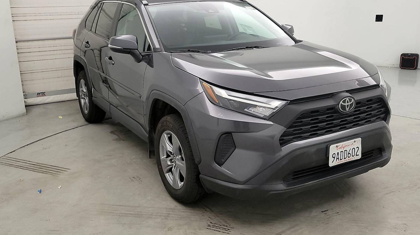 2022 Toyota RAV4 XLE — SUV — 52,660 mi — Palmdale, CA