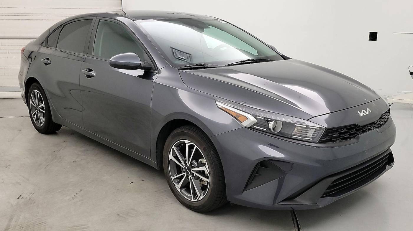2023 Kia Forte LXS — Sedan — 24,878 mi — Palmdale, CA