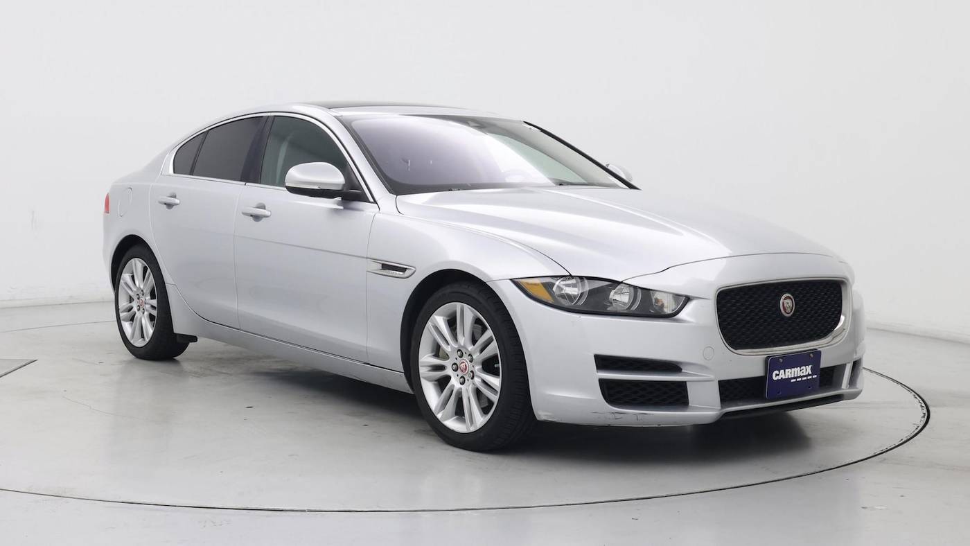 2019 Jaguar XE