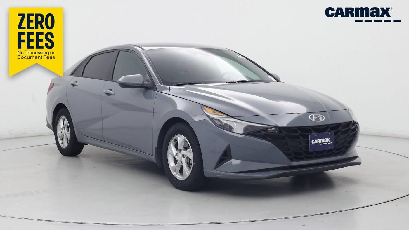 2022 Hyundai Elantra SE