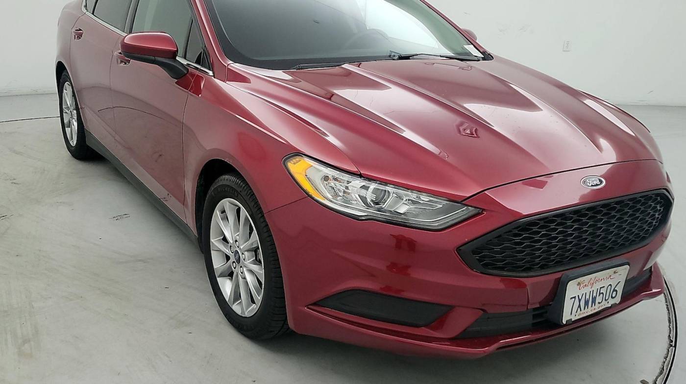 2017 Ford Fusion SE — Sedan — 124,664 mi — Palmdale, CA