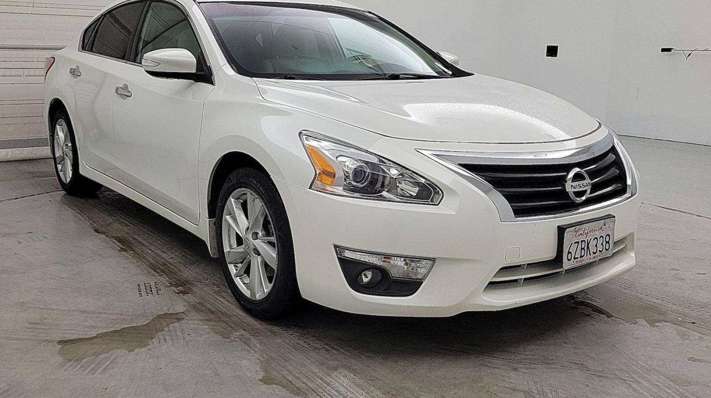 2013 Nissan Altima 2.5 SV — Sedan — 63,323 mi — Palmdale, CA