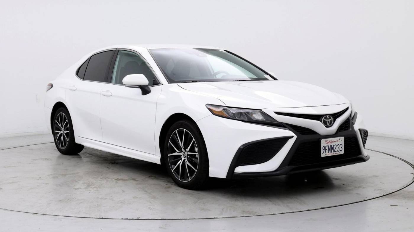 2023 Toyota Camry SE — Sedan — 22,176 mi — Palmdale, CA