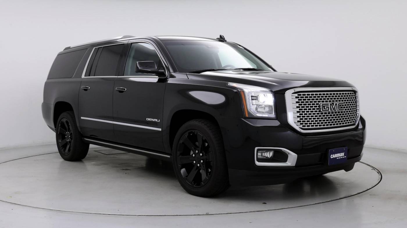 2017 GMC Yukon Denali — SUV — 30,129 mi — Palmdale, CA