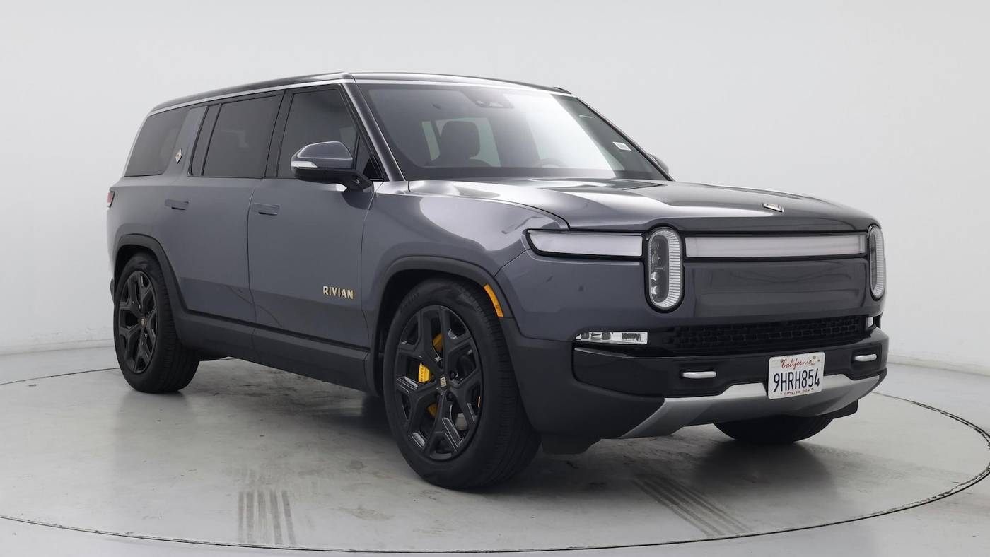 2023 Rivian R1S