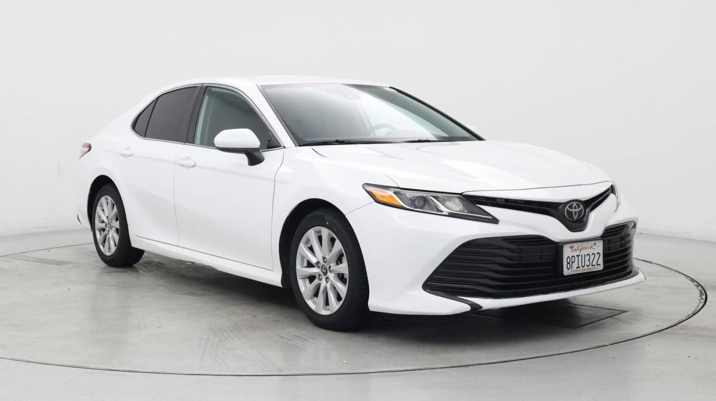 2020 Toyota Camry LE — Sedan — 34,273 mi — Palmdale, CA