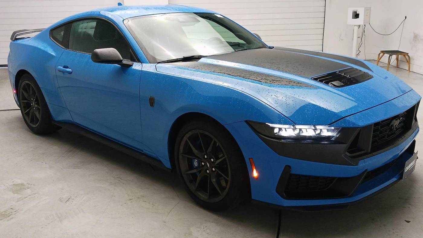 2024 Ford Mustang Dark Horse