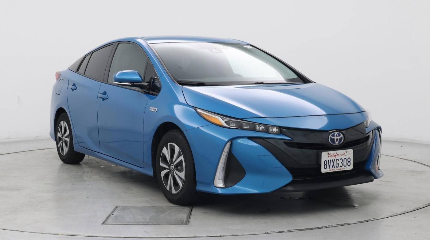 2017 Toyota Prius Prime Plus — Hatchback — 37,807 mi — Palmdale, CA