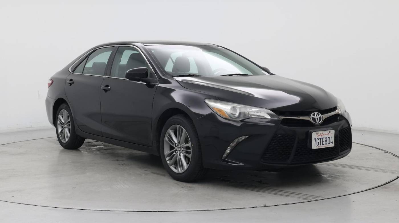 2015 Toyota Camry SE — Sedan — 87,487 mi — Palmdale, CA