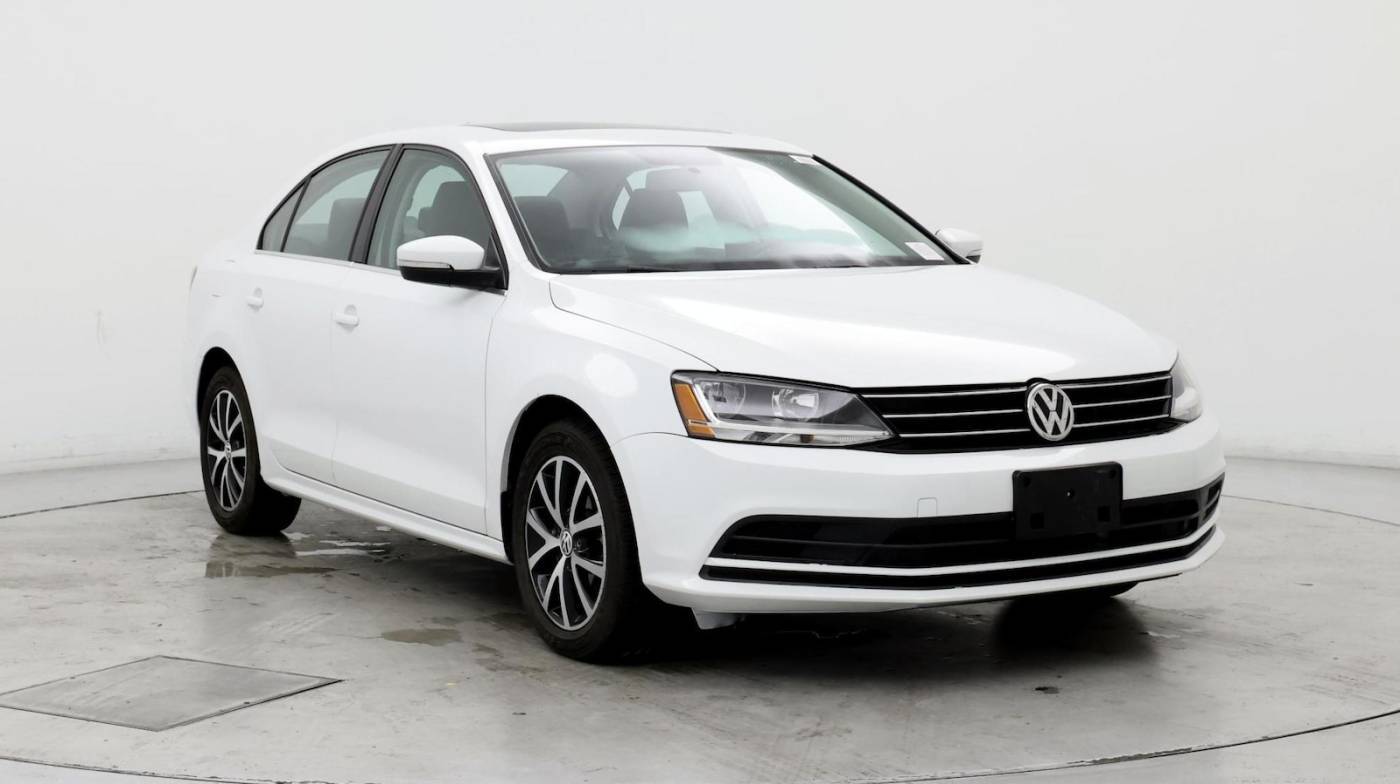 2017 Volkswagen Jetta 1.4T SE — Sedan — 25,402 mi — Palmdale, CA