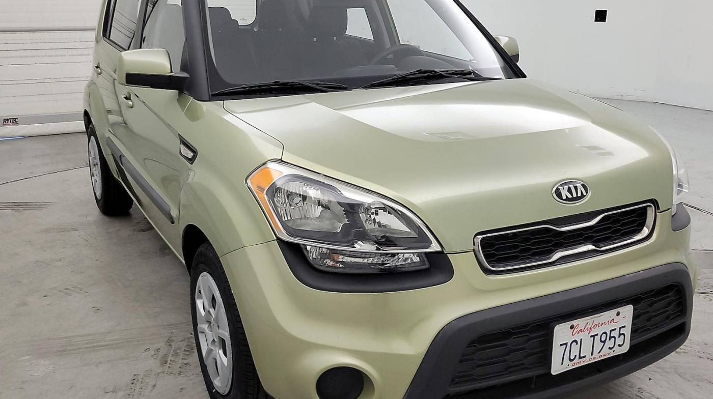 2013 Kia Soul Base — Hatchback — 24,878 mi — Palmdale, CA