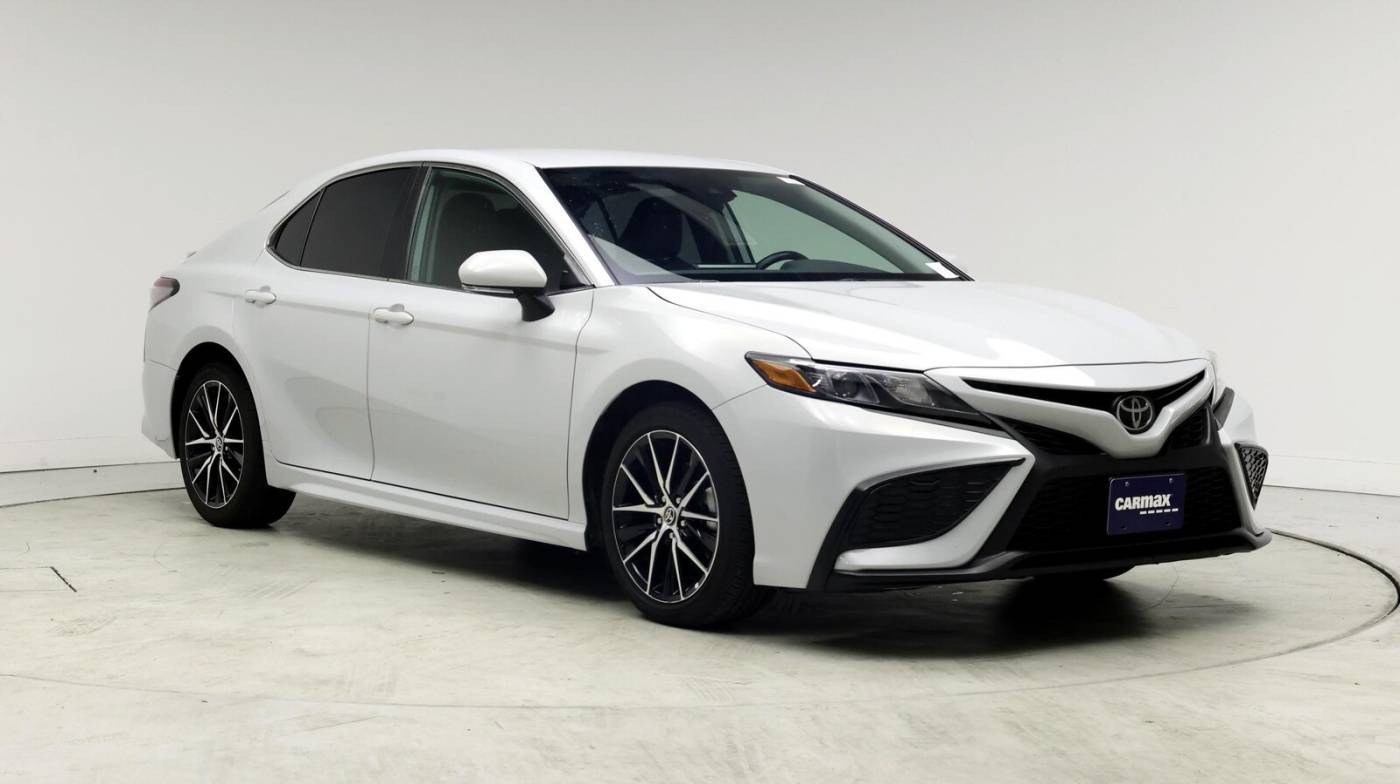 2024 Toyota Camry SE — Sedan — 23,255 mi — Murietta, CA