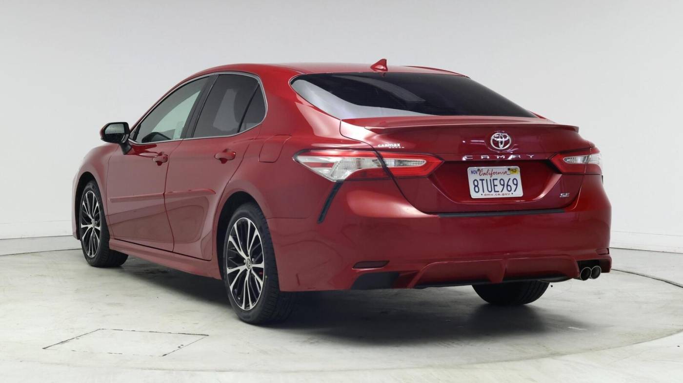 2020 Toyota Camry SE — Sedan — 22,496 mi — Murietta, CA