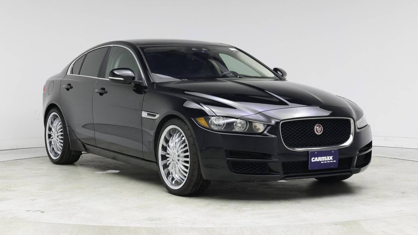 2019 Jaguar XE