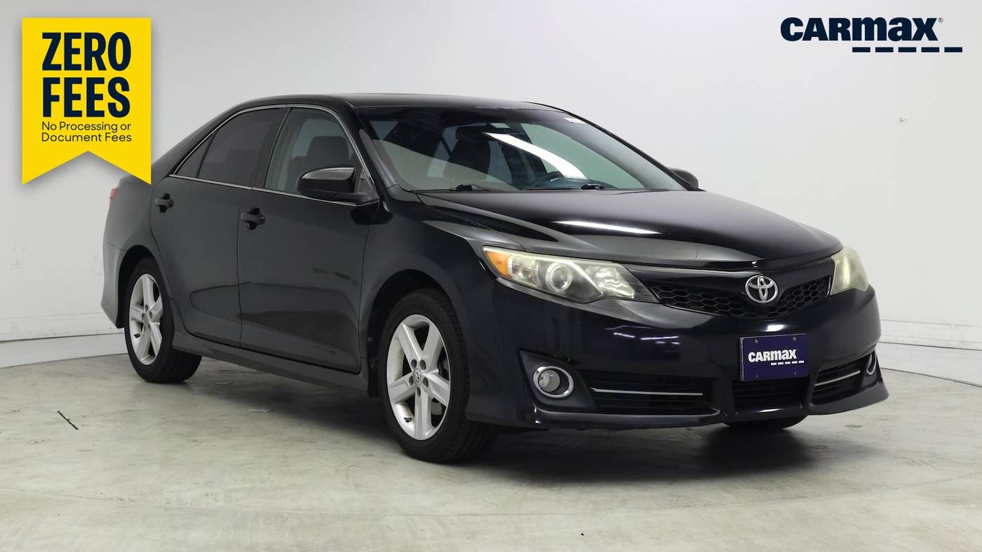 2014 Toyota Camry SE