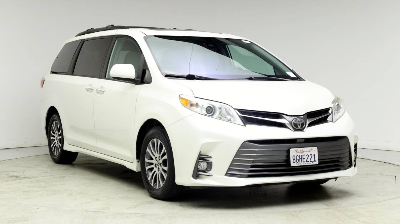 2019 Toyota Sienna XLE — Minivan — 50,844 mi — Murietta, CA