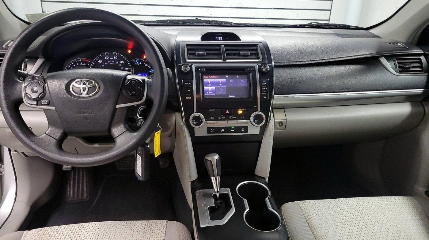 2014 Toyota Camry LE — Sedan — 72,207 mi — Murietta, CA