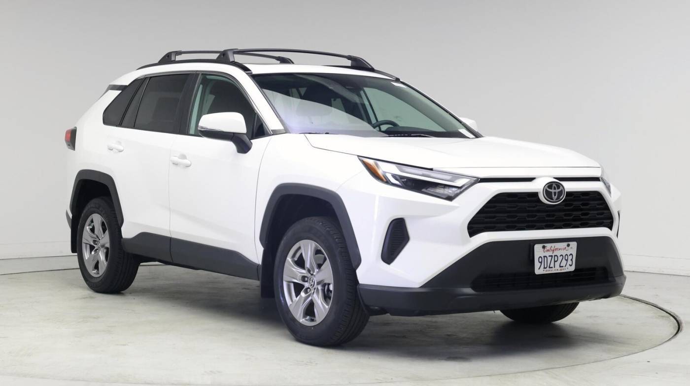 2022 Toyota RAV4 XLE — SUV — 14,796 mi — Murietta, CA