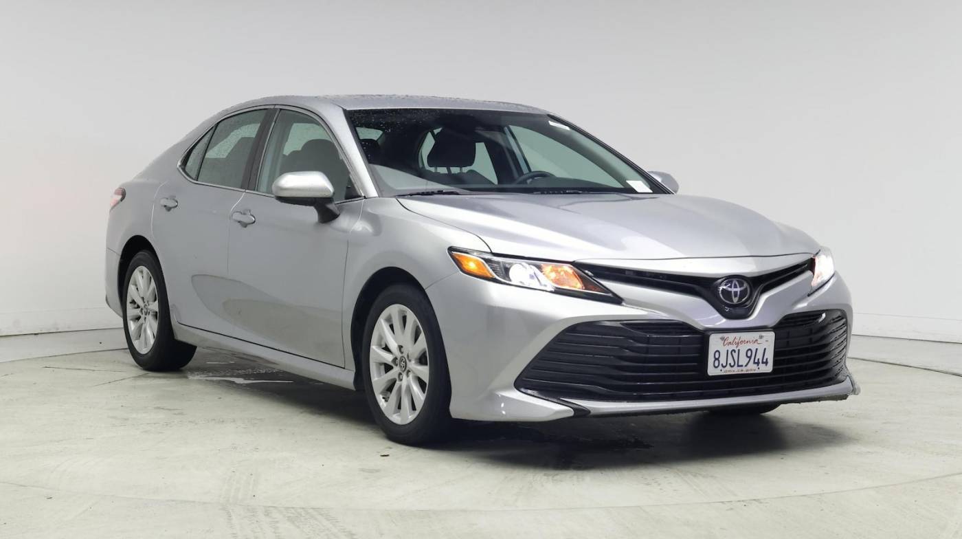 2019 Toyota Camry LE — Sedan — 20,295 mi — Murietta, CA