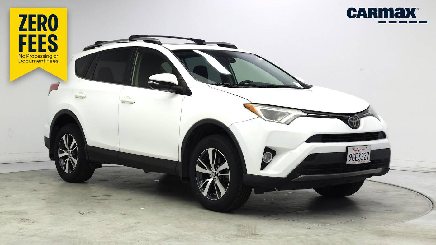 2017 Toyota RAV4 XLE