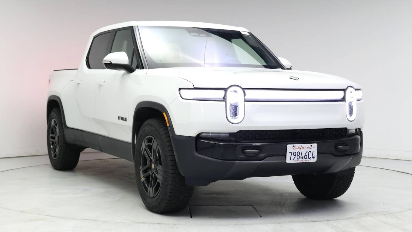 2025 Rivian R1T Adventure — Pickup Truck — 7,816 mi — Inglewood, CA
