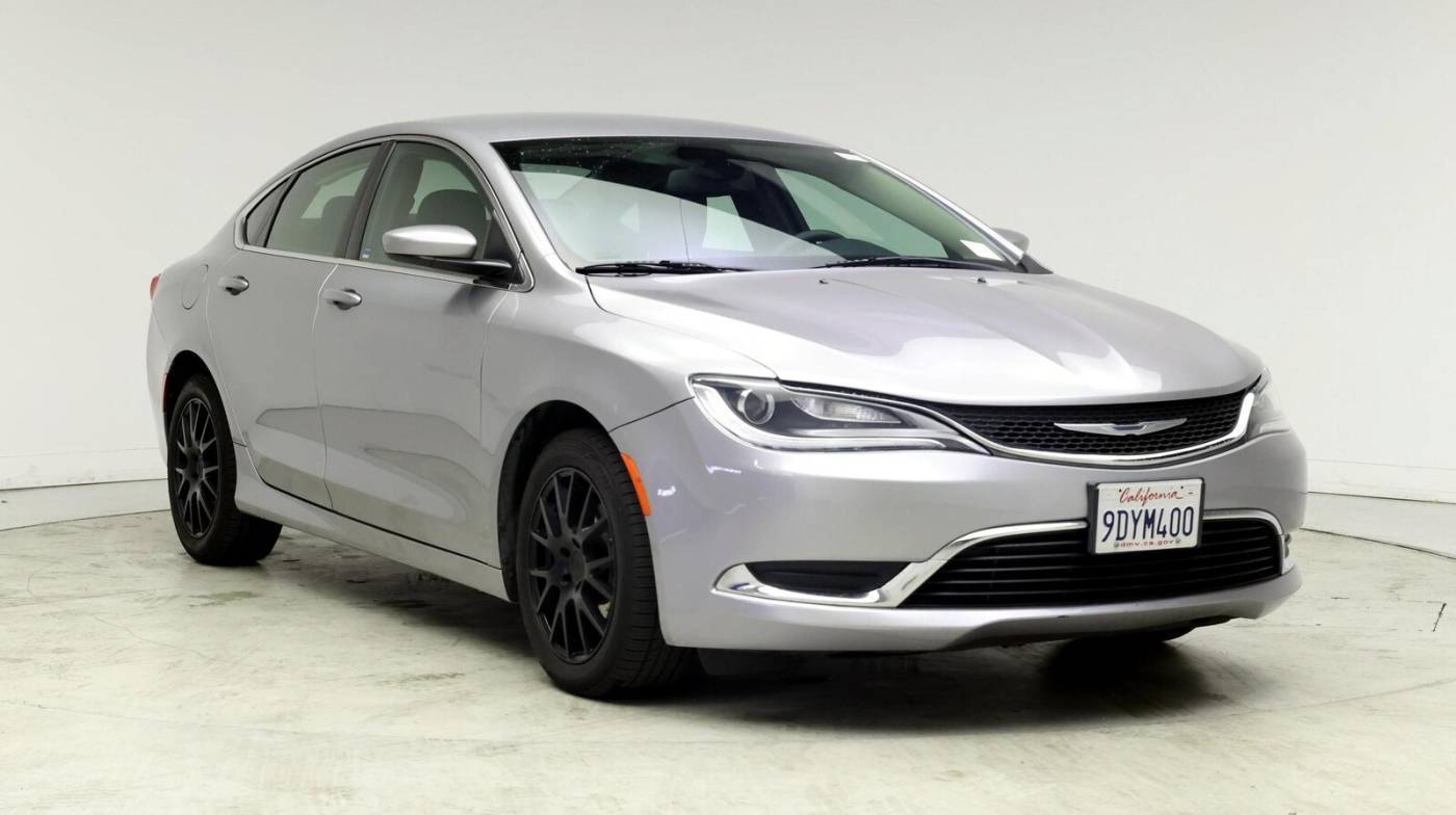 2016 Chrysler 200 Limited — Sedan — 95,365 mi — Murietta, CA
