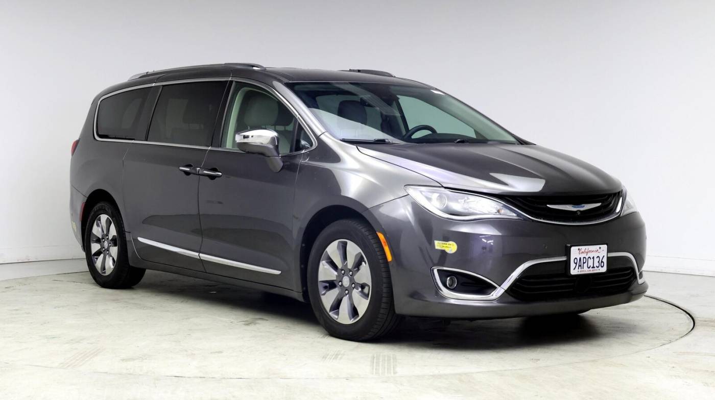 2019 Chrysler Pacifica Hybrid Limited — Minivan — 53,925 mi — Murietta, CA