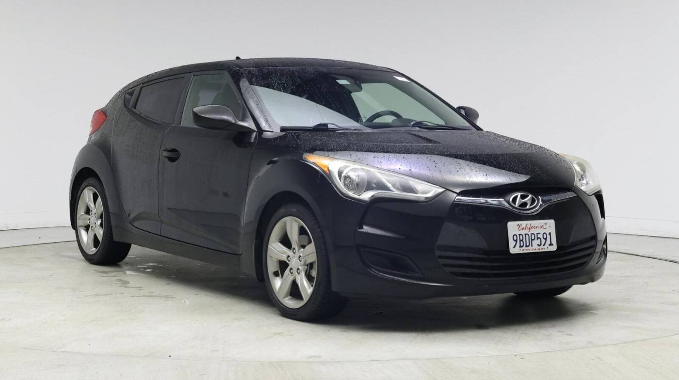 2013 Hyundai Veloster Base — Hatchback — 70,697 mi — Murietta, CA