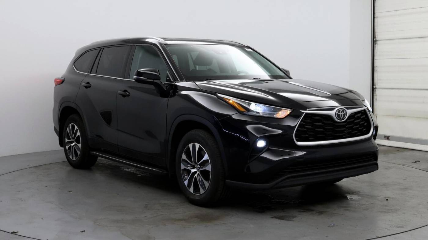 2022 Toyota Highlander XLE — SUV — 27,769 mi — Mobile, AL