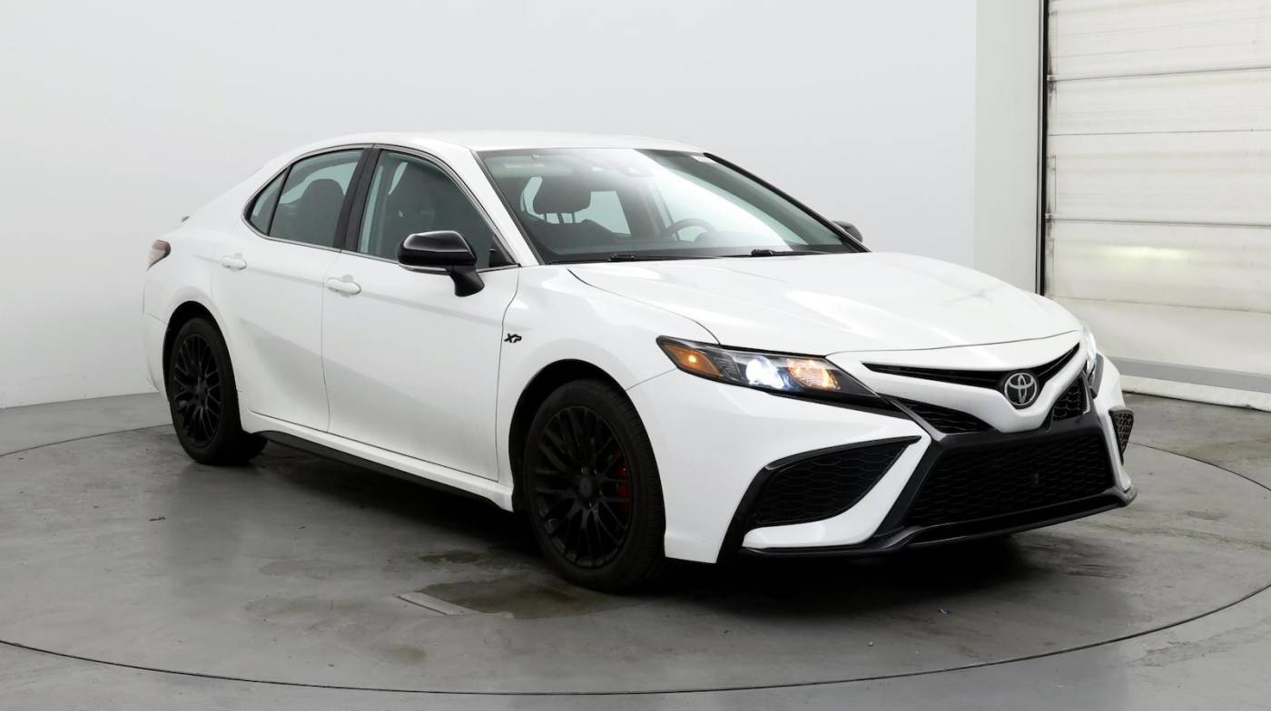 2022 Toyota Camry SE — Sedan — 36,797 mi — Mobile, AL